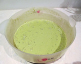 Foto del paso 3 de la receta: Crepes con harina de guisantes y poleo menta sin huevo