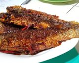 Foto langkah ke 7 dari resep Ikan Masak Semur Kecap.