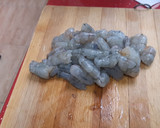 Foto del paso 1 de la receta: Lentejas con langostinos
