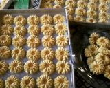 Foto langkah ke 5 dari resep Semprit Susu Enak Renyah.