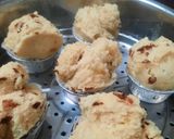 Foto langkah ke 8 dari resep Bolu Kukus Pisang Mekar Tanpa Mixer.