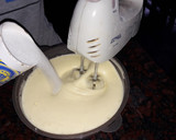 Foto del paso 1 de la receta: Bizcochuelo esponjoso, fácil y económico