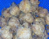 A picture of step 9 of Yam balls and egg into egg.