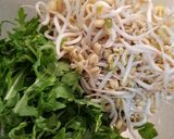Hình bước làm 2 của món Bún Gạo Lứt Xào Thập Cẩm