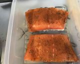 Une image de l'étape 5 de Pavés de saumon au poivron vert, citron confit et épices marocaines.