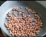 मूंगफली की बर्फी (mungfali ki barfi recipe in Hindi) रेसिपी चरण 1 फोटो