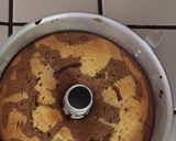 Foto langkah ke 7 dari resep Bolu marble jadul.