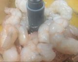 Foto langkah ke 1 dari resep Bakso goreng Udang enak kenyal untuk mealprep.