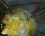Foto del paso 2 de la receta: Licuado de durazno🍑 y naranja🍊