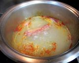 Foto del paso 1 de la receta Zarzuela especiada de oreja, mejilla, galtas y chorizos de cerdo al vino rosado