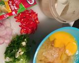 Foto langkah ke 2 dari resep Telor dadar kentang.
