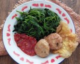 Foto langkah ke 3 dari resep Daun Ubi Sambal Brambang Asem.