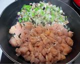 Foto del paso 1 de la receta: Macarrones con pollo, pimientos y berenjenas
