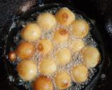 A picture of step 4 of Kala Jamun.