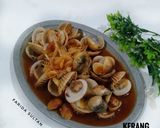 Foto langkah ke 4 dari resep Kerang Dara Saus Asam Manis.