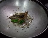 A picture of step 1 of Methi Matar Pulav.