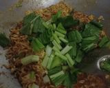 Foto langkah ke 5 dari resep Mie Rendang Nyemek.