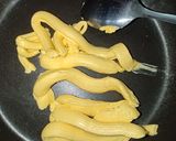 Foto langkah ke 1 dari resep Kastengel Keju (simple).