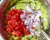 A picture of step 2 of Avacado papadi chaat.