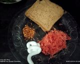 A picture of step 1 of Brown bread Carrot sandwich.
