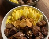 Foto langkah ke 7 dari resep Beef Saikoro Rice Bowl.