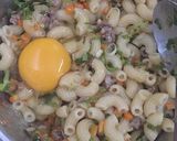 Foto langkah ke 4 dari resep Macaroni Schotel Goreng.