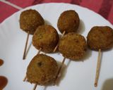 बनाना लॉलीपॉप (Banana lollipop recipe in Hindi) रेसिपी चरण 3 फोटो