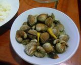 Foto langkah ke 4 dari resep Kerang dara kuah kunci.