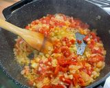 Une image de l'étape 12 de Courgettes, poivrons et tomates à l'agneau et épices.