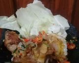 Foto langkah ke 3 dari resep 18. Ayam geprek sambal matah.