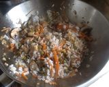 A picture of step 6 of Pork and Mushroom stir fry for one person.