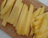 Foto langkah ke 1 dari resep Kentang Goreng Maizena.