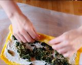 A picture of step 6 of Omelet Roll.