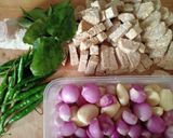 Foto langkah ke 1 dari resep Jangan Lombok Pindang / Sayur Cabe Hijau.