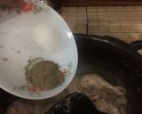 A picture of step 5 of Murg Kali mirch.