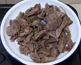 Foto langkah ke 2 dari resep Oseng Daging.