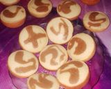 Foto langkah ke 8 dari resep Bolu Mini panggang.