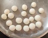 રસગુલ્લા (Rasgulla Recipe In Gujarati) રેસીપી સ્ટેપ2ફોટો