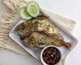 Foto langkah ke 4 dari resep Ikan Bawal Bakar Bumbu Instan.