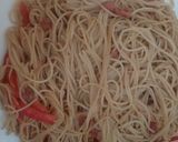 A picture of step 4 of Fried spaghetti with bacon.