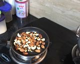 A picture of step 6 of Bread-Kesari Halwa.