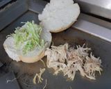 Foto del paso 4 de la receta: Sándwich de pollo deshilachado