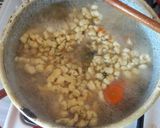 Tejfölös gombaleves gazdagon recept fázis 6 fotója