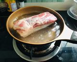 รูปขั้นตอนการทำที่ 1 ของ 🐖หมูกรอบง่ายๆใช้แค่ 3 อย่าง🐖