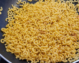 Foto del paso 11 de la receta: Fideos de aprovechamiento con albóndiguillas