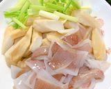 醬炒花枝芹菜甜不辣的食譜步驟1照片