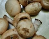 মাশরুম কষা (mushroom kosha recipe in Bengali) রেসিপির ধাপ 1 ছবি