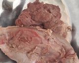 Hình bước làm 1 của món Bún bò Huế