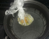 Foto del paso 7 de la receta: Huevo trufado en crema de champiñones