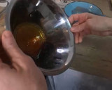 Foto del paso 1 de la receta: Flan de huevo sin horno en olla convencional